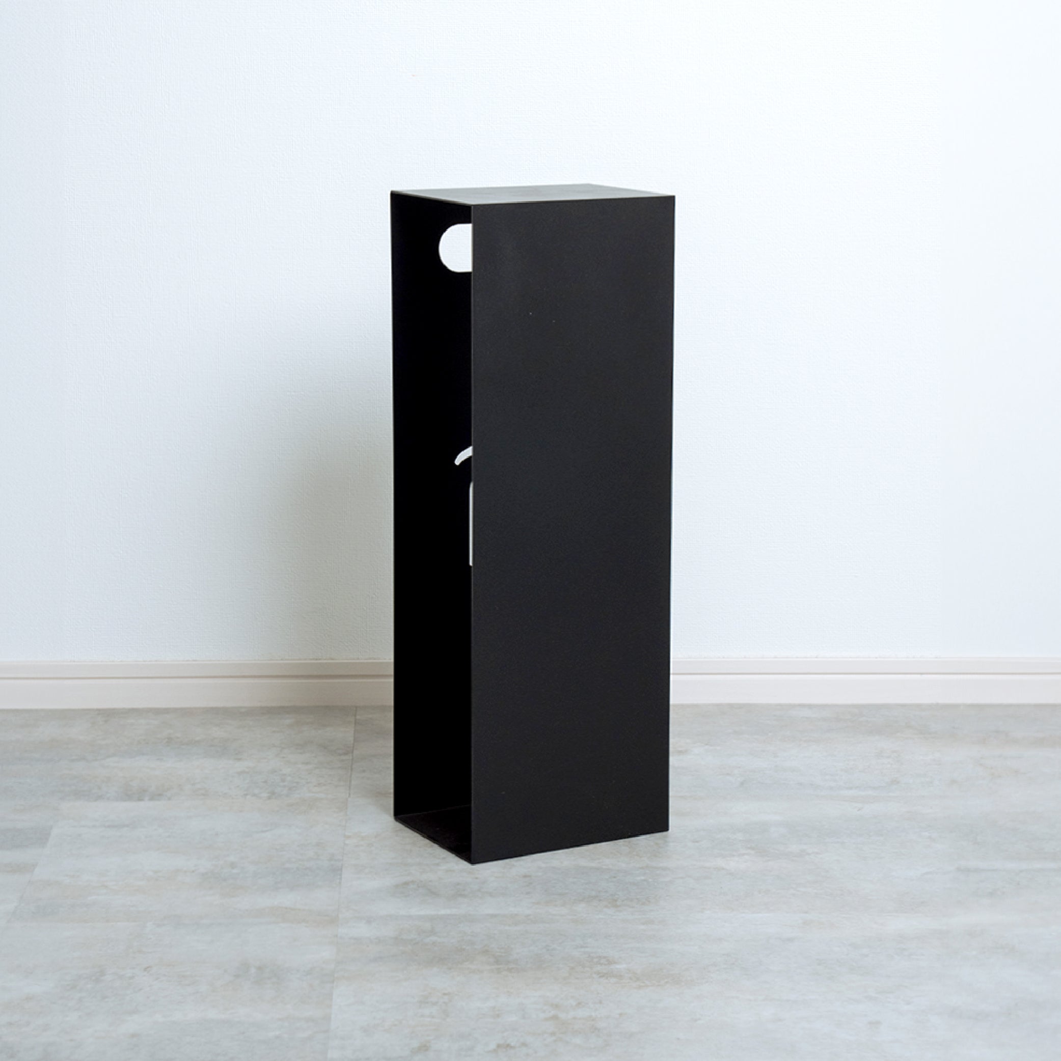 消火器スタンド 消火器収納 目立たなくさせる　おしゃれです mc4a-550